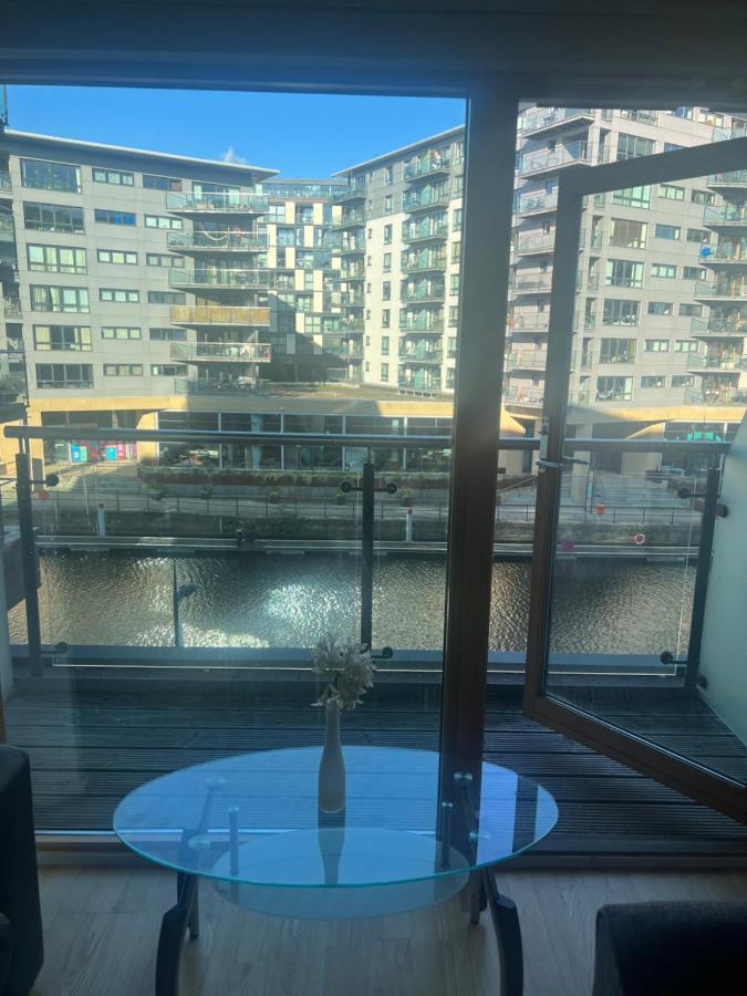 Clarance Docks Apartment Leeds  Eksteriør billede
